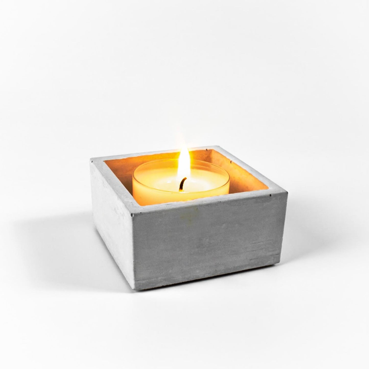 designer-teelichthalter-beton-eckig