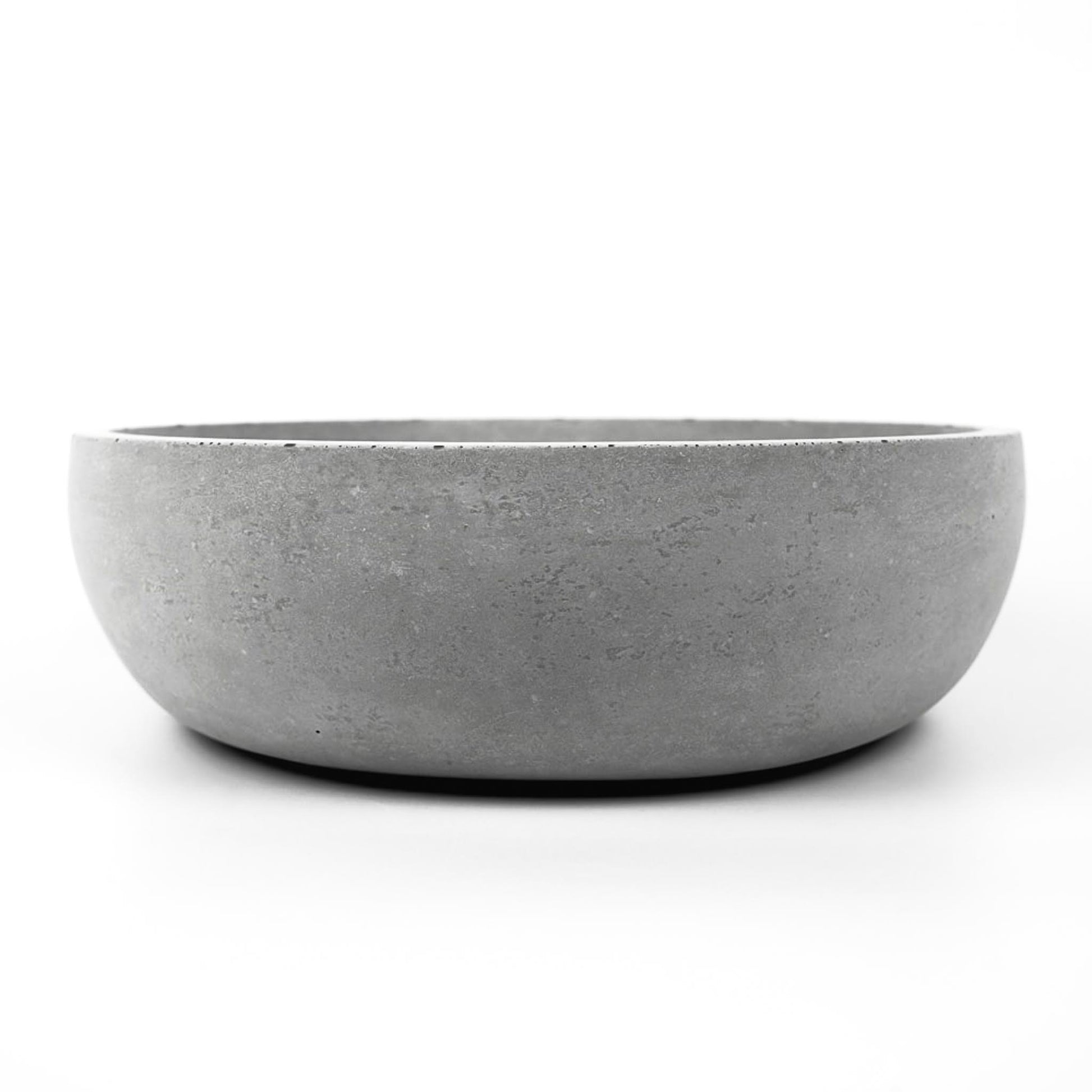 Seitenansicht der Design Obstschale aus Beton
