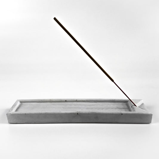 raeucherstaebchenhalter-beton-gesamtansicht-frontal